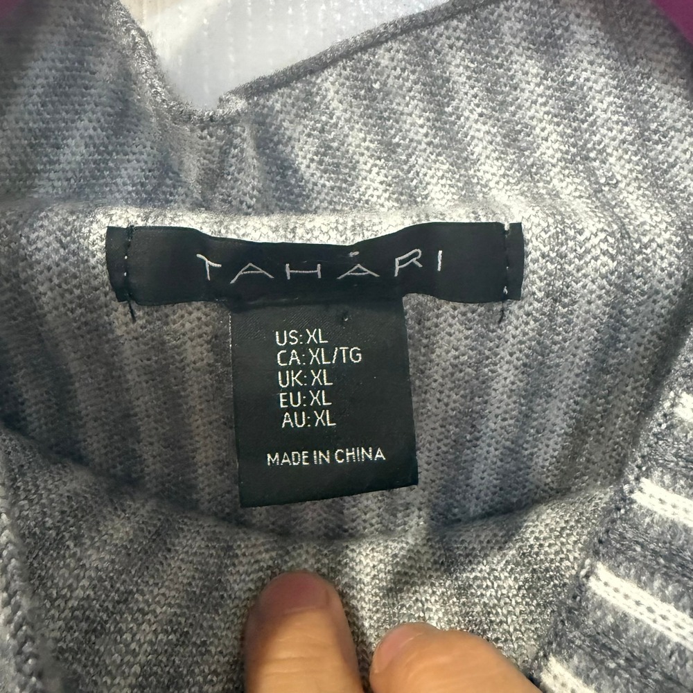 Tahari Women XL Striped Mock Neck Sweater Gray White Stretch‎ Soft - Picture 3 of 10